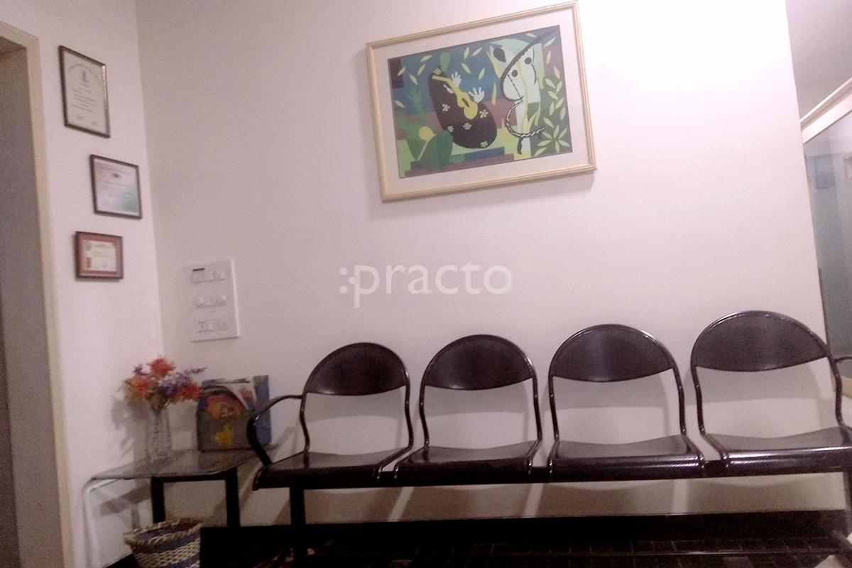 Waiting Area at Anuditi Eye Care Tardeo Mumbai