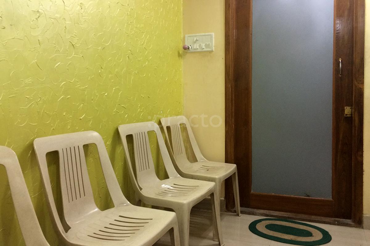 Waiting Area at Apollo Family Clinic Valasaravakkam Chennai