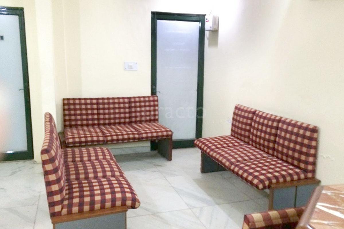 Waiting Area at Arthritis & Rehumatology Clinic Rajouri Garden Delhi