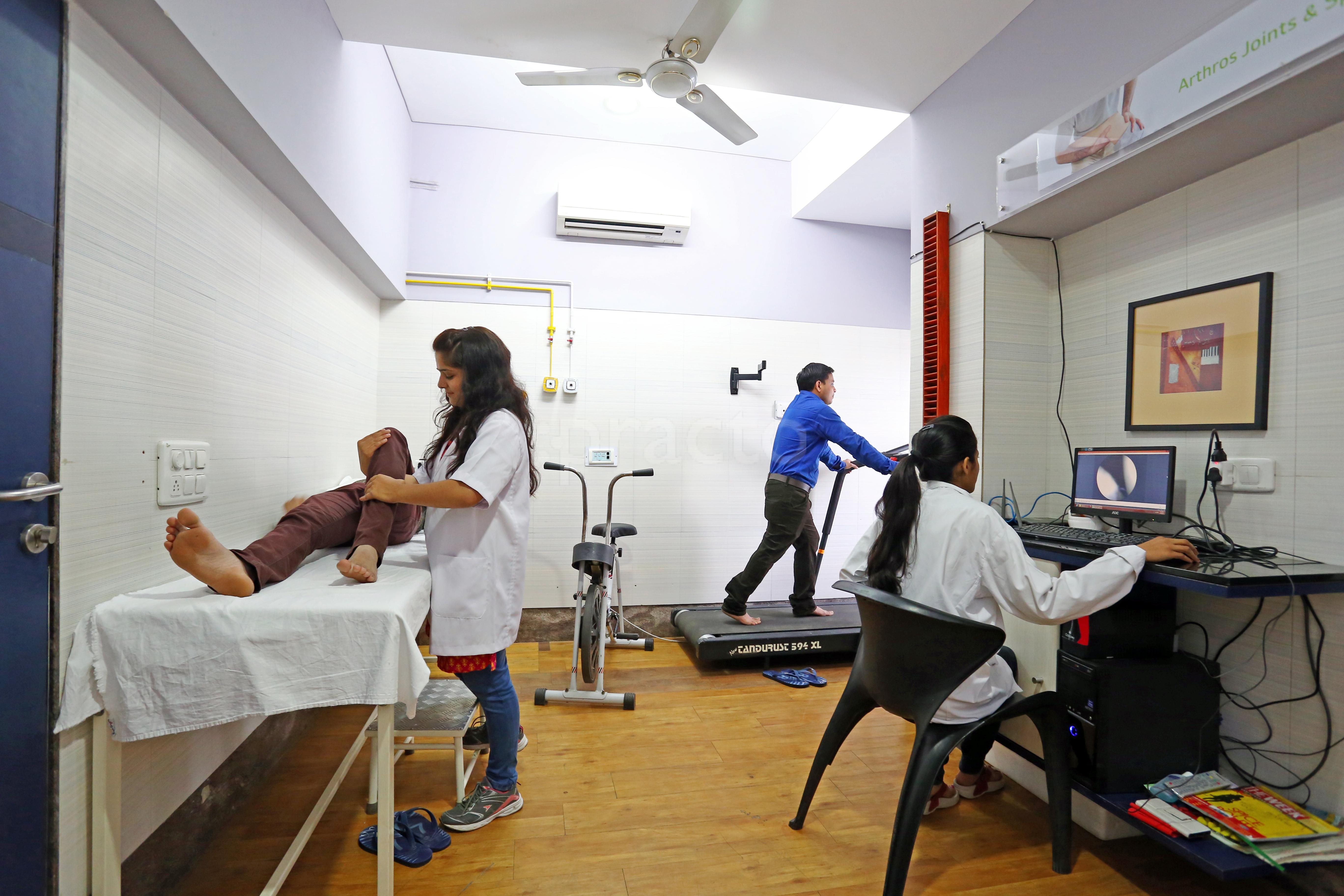 Arthros Clinic Vijay Nagar Indore