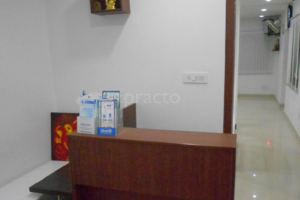 Reception at Arya Dental Care HAL Bangalore