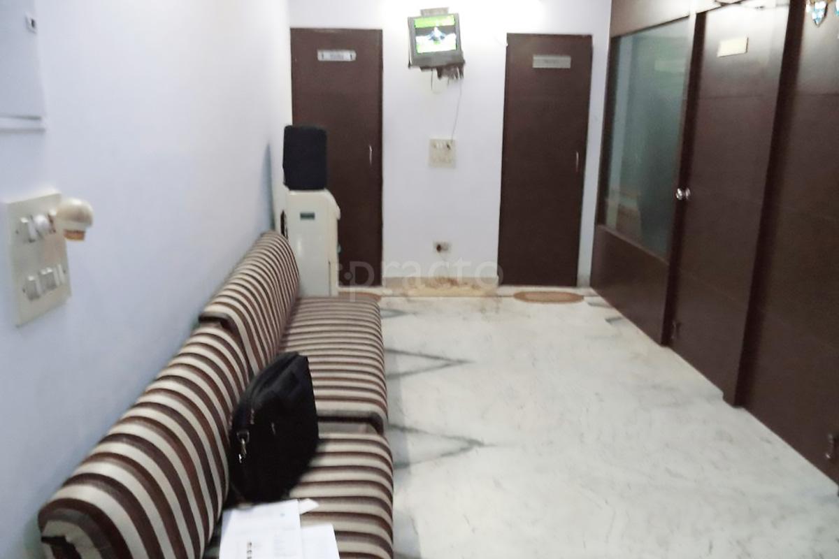 Waiting Area at Ashok Clinic Pitampura Delhi