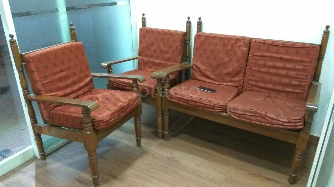 Waiting Area at Astro Dent Velachery Chennai