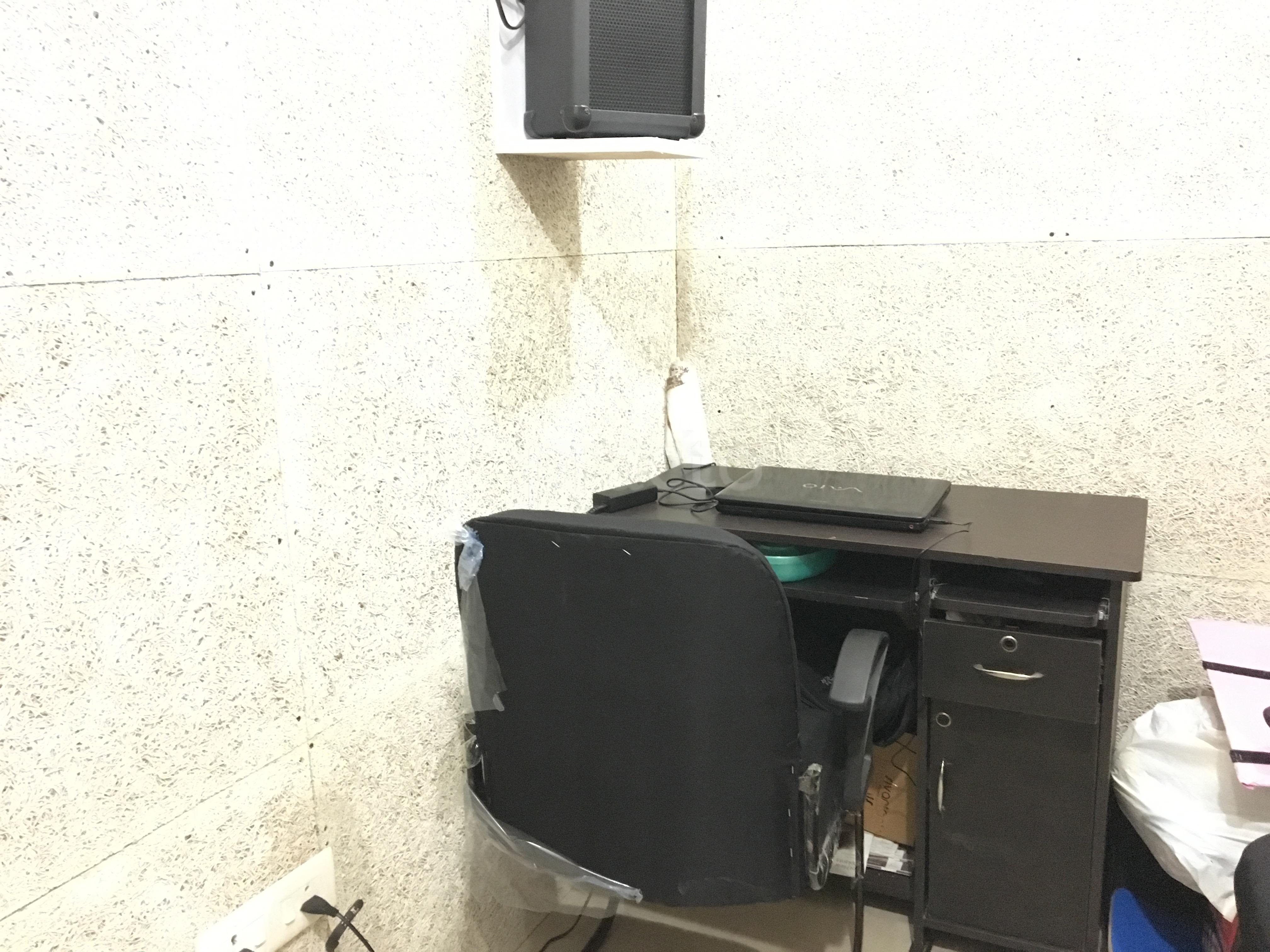 Operation Theatre at V-Listen Speech & Hearing Clinic Gurgaon Sector 49 Gurgaon