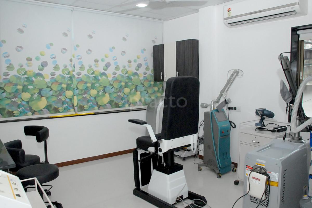 OPD/Ward at Aura Laser And Cosmetic Clinic Alkapuri Vadodara