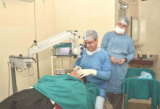 Avlokan Eye Centre Tagore Garden Delhi