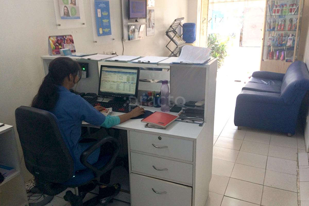 Reception at Axiss Dental Clinic - Yojna Vihar Yojana Vihar Delhi