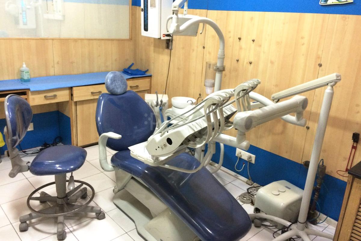 Services at Axiss Dental Clinic - Yojna Vihar Yojana Vihar Delhi