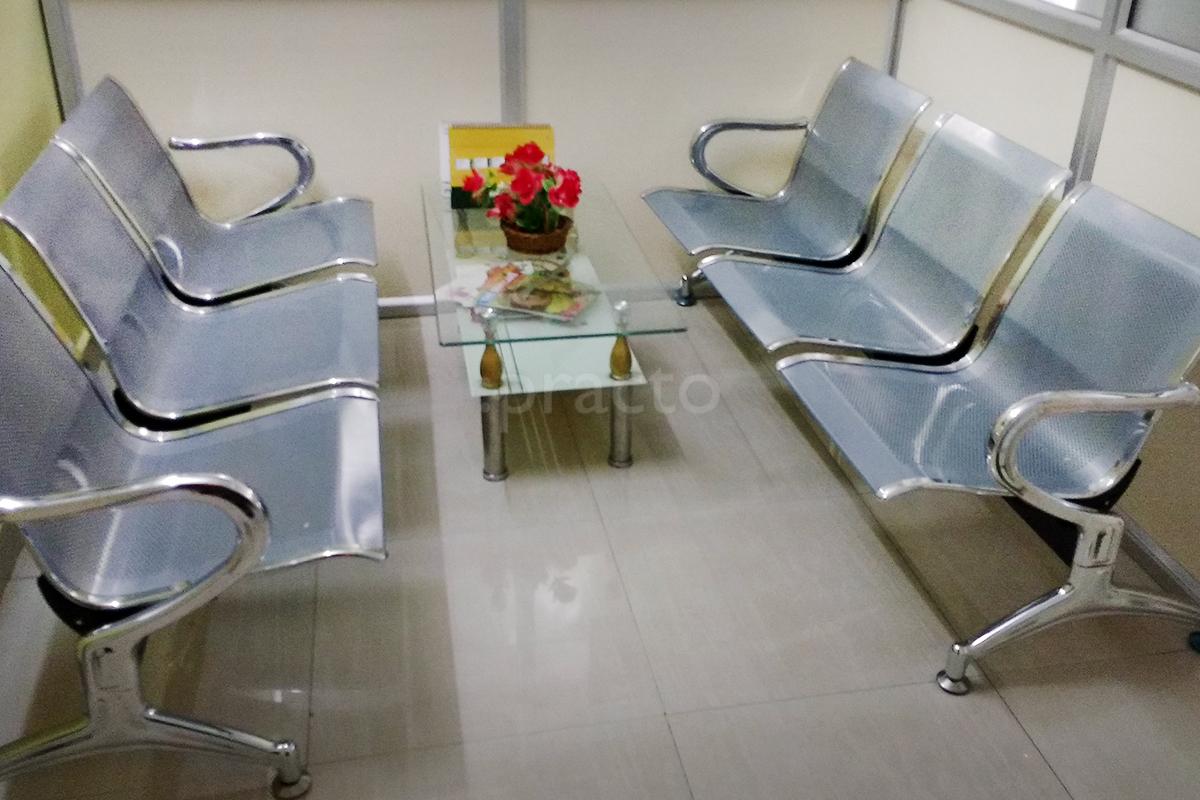 Waiting Area at Balaji Dental Clinic Mysore South Mysore