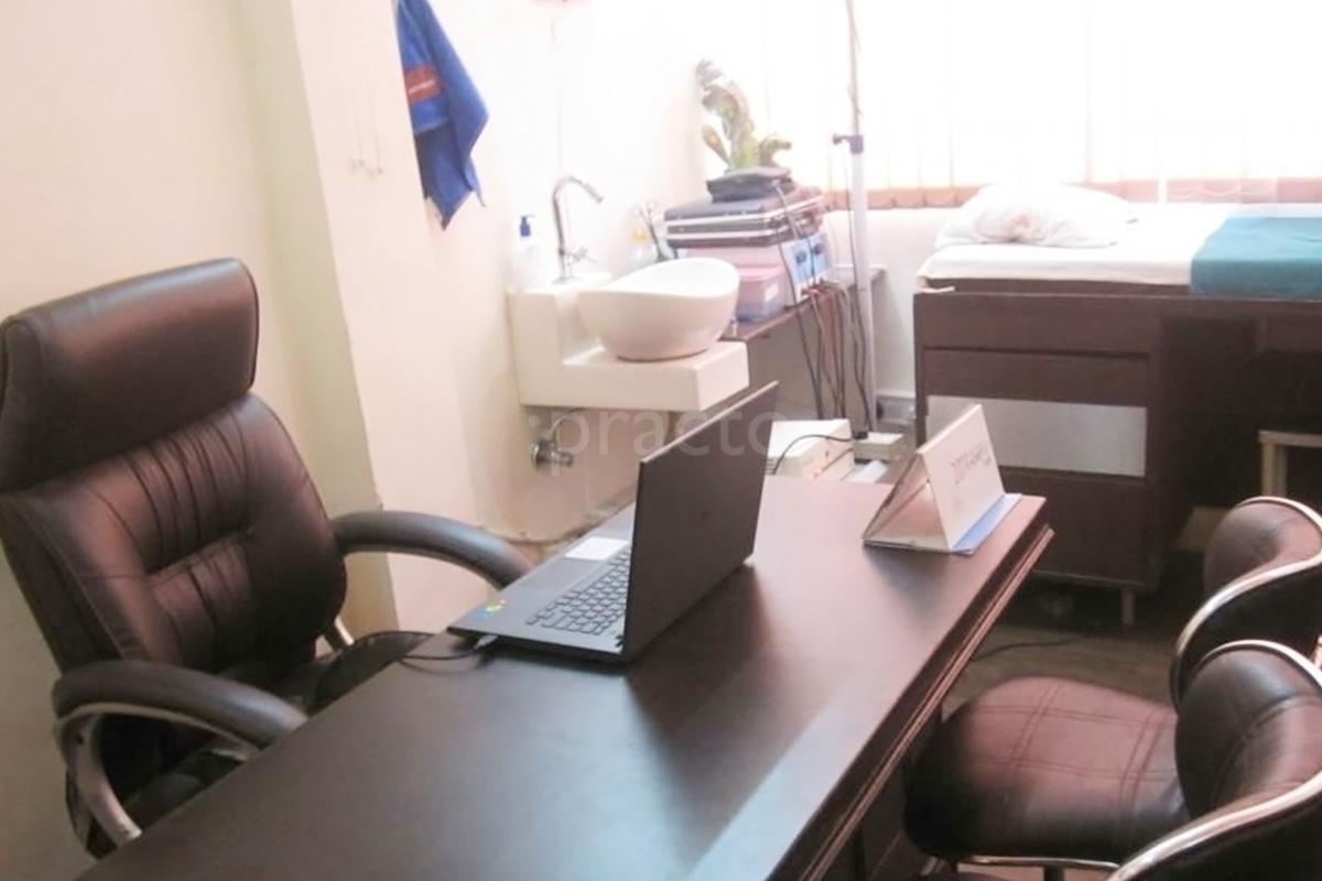 OPD/Ward at Bansal's skin & smile clinic Shalimar Bagh Delhi