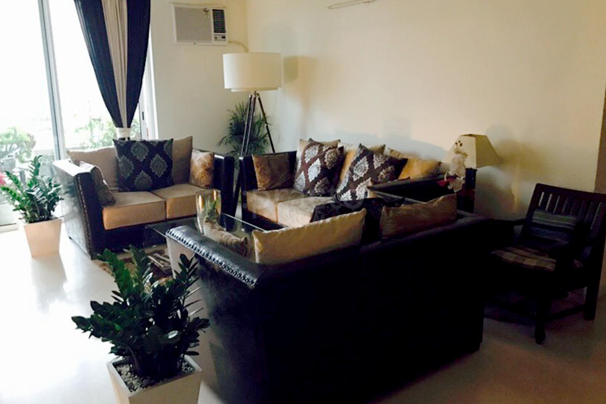 Waiting Area at Beauty Secret Medi Clinic DLF Phase V Gurgaon