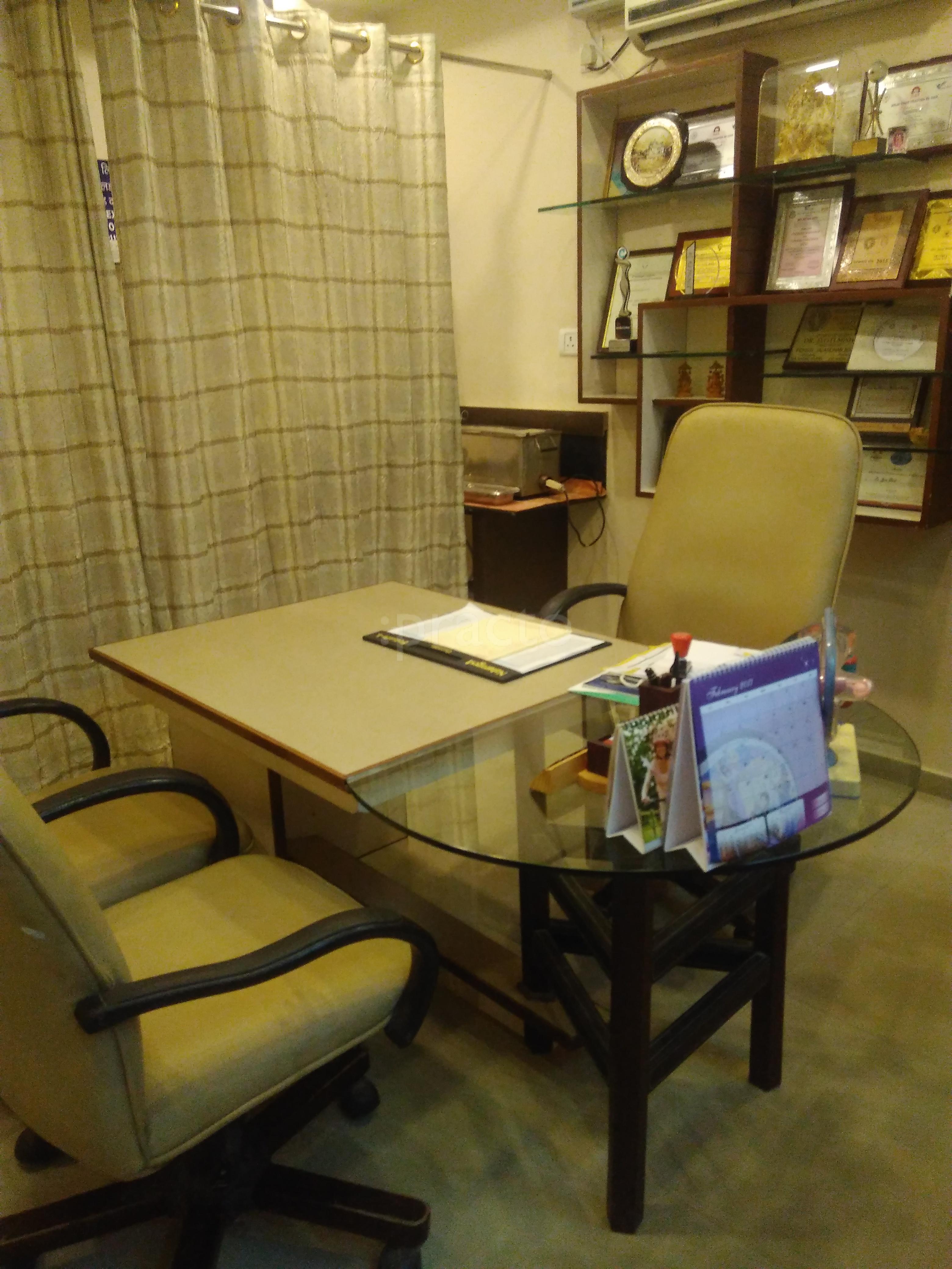 OPD/Ward at Blossom Clinic Dr Jyoti Mishra Sector 137 Noida