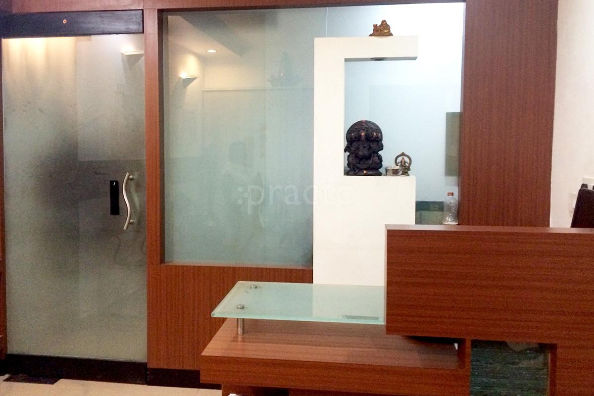 Reception at Braces 'n' Smiles Virugambakkam Chennai
