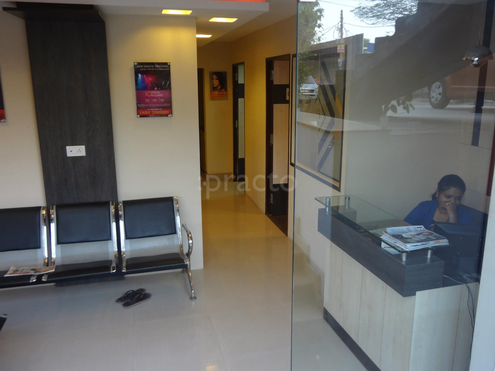 Casting Smiles Dental Care Center Hazratganj Lucknow