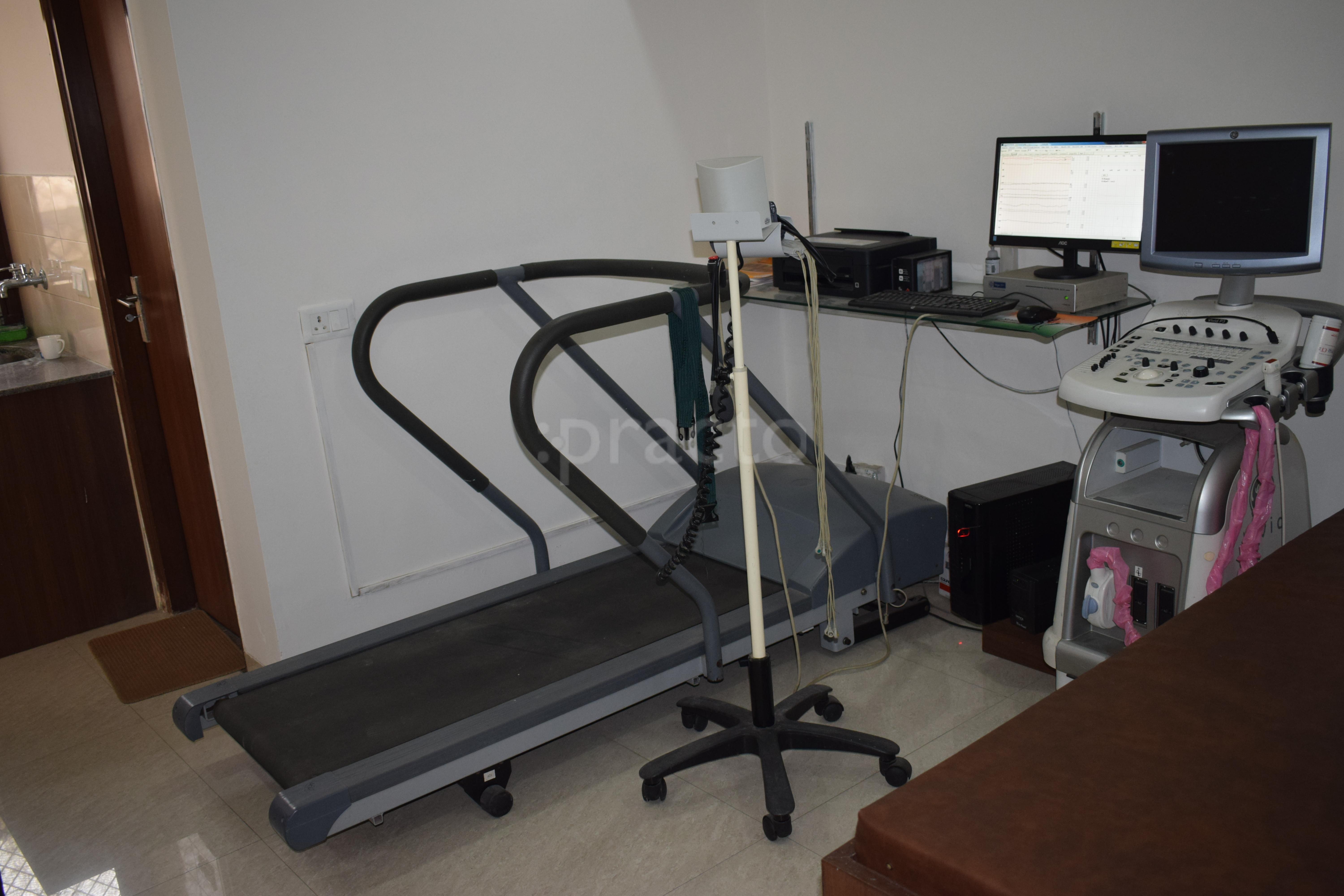 Services at Chaitanya Cardio-Diabetes Centre Ramesh Nagar Delhi