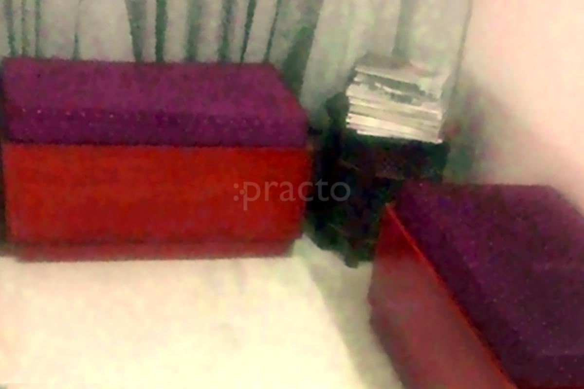 Waiting Area at Chhabra Physiotherapy Clinic Punjabi Bagh Delhi