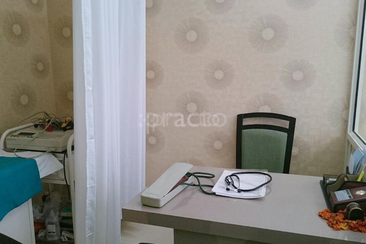 OPD/Ward at Chirayu Gynae & Heart Clinic Gurgaon Sector 49 Gurgaon
