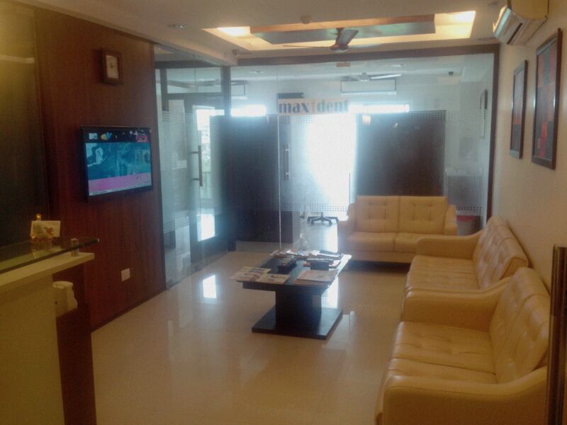 Maxident Dental Clinic DLF Phase IV Gurgaon