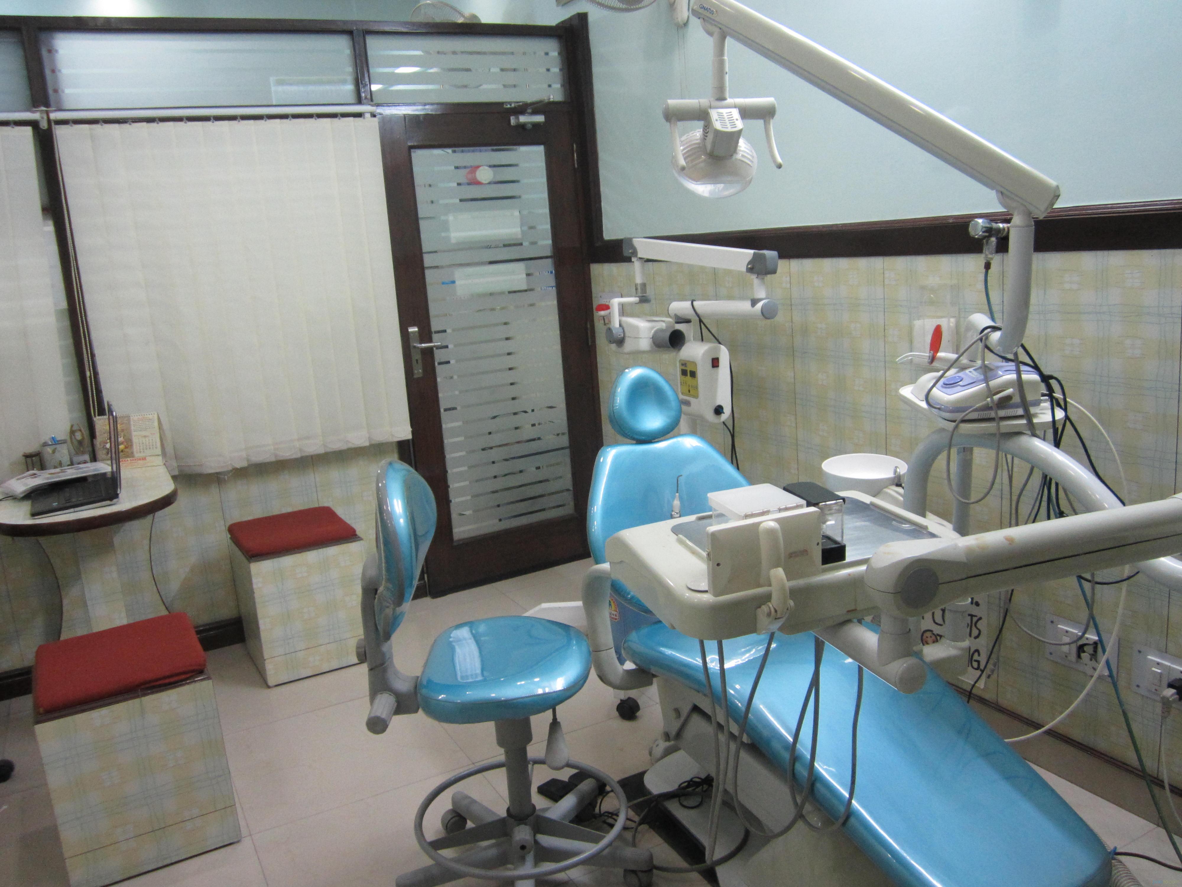 Operation Room at Vishesh Dental Clinic Dwarka Delhi