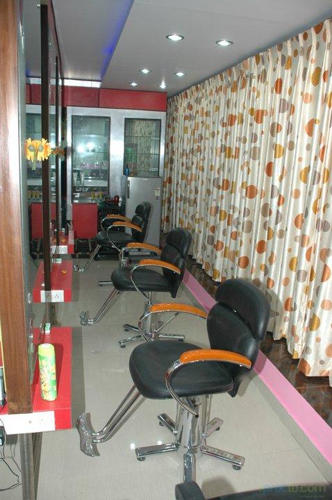 Creativecutz Jayanagar 9 Block Bangalore