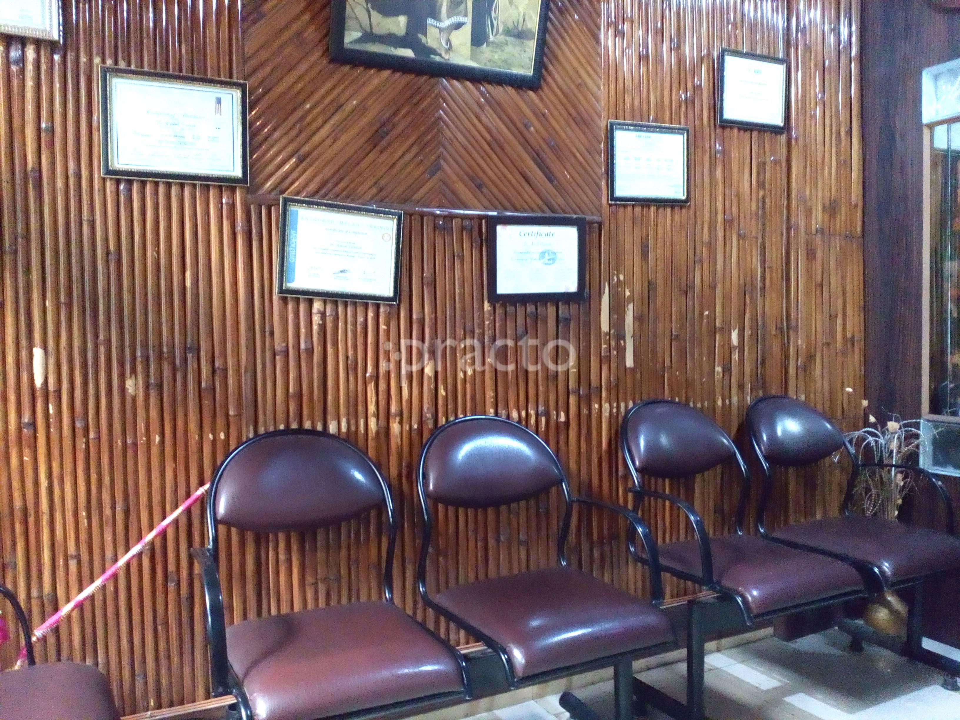 Waiting Area at Concept Dental Care Centre Jwalapur Haridwar
