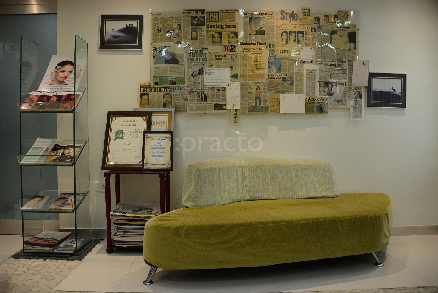 Waiting Area at Cosmetic Plastic Surgery  Laser Superspecialities Santacruz West Mumbai
