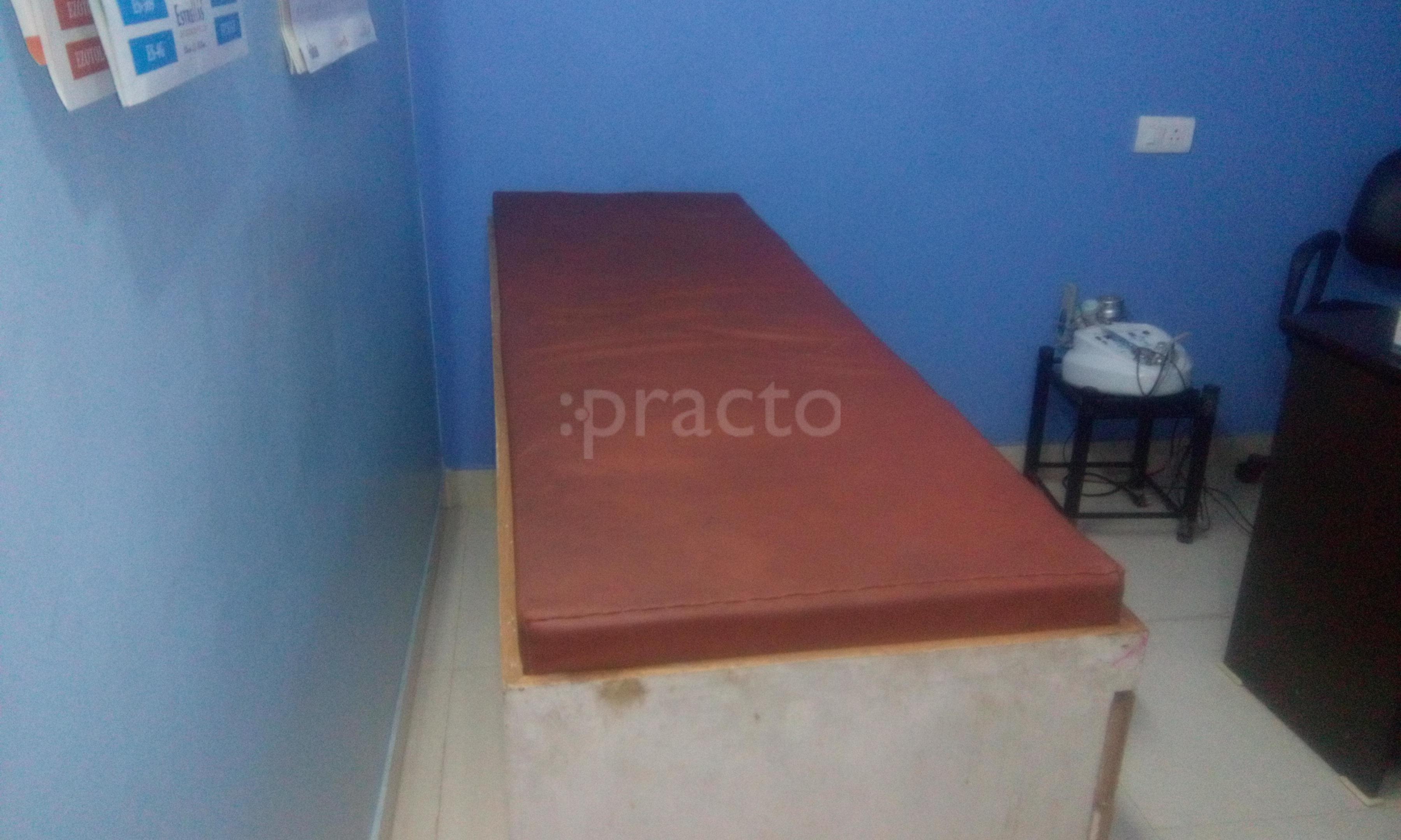 Crimson Clinic RPFC Sector-15A Faridabad