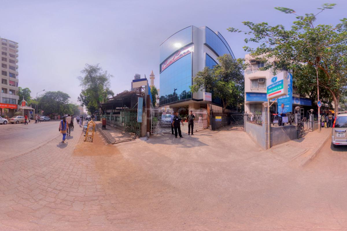 Entrance at Criticare Hospital Andheri East Mumbai