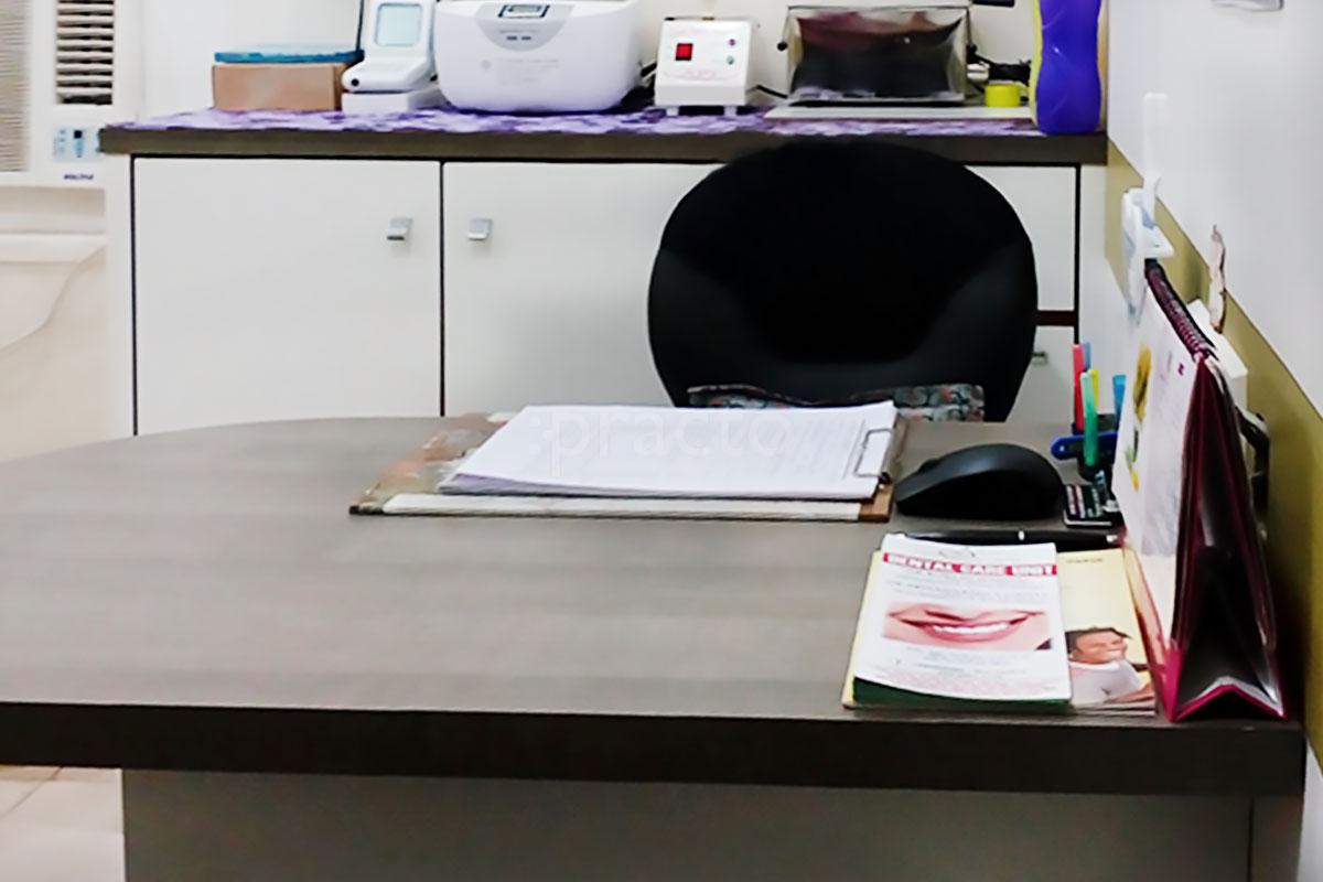 OPD/Ward at Awasar Dental Clinic Salt Lake Kolkata