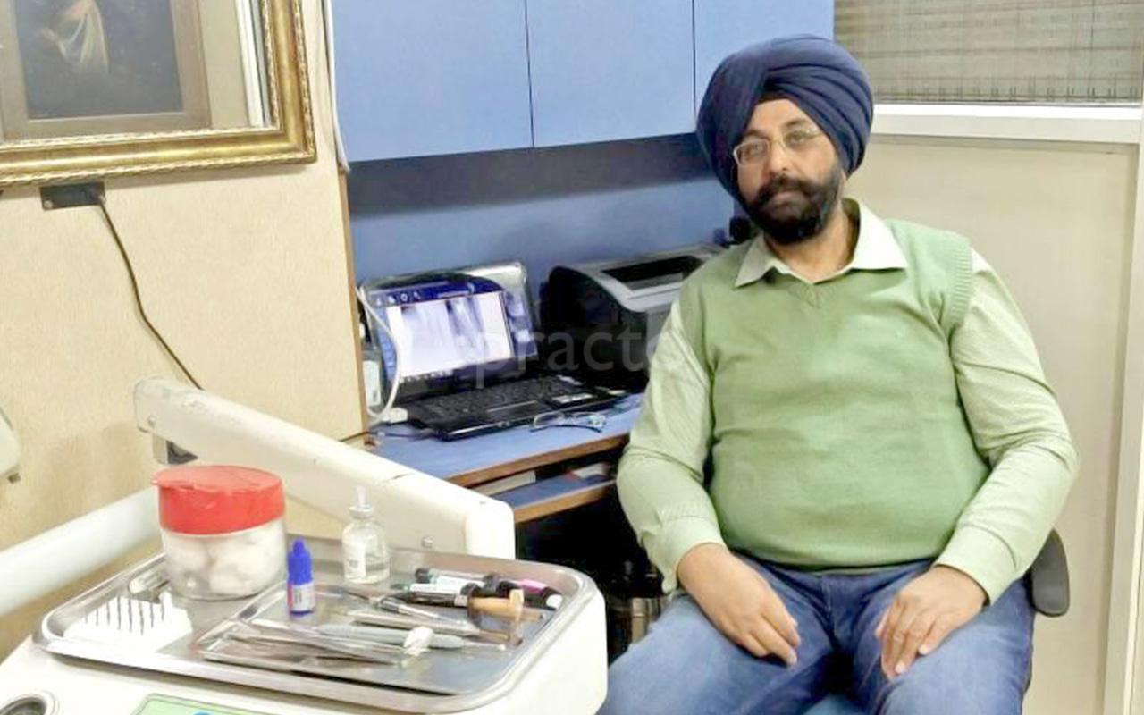 OPD/Ward at Deep Dental Clinic Sector 44 Chandigarh