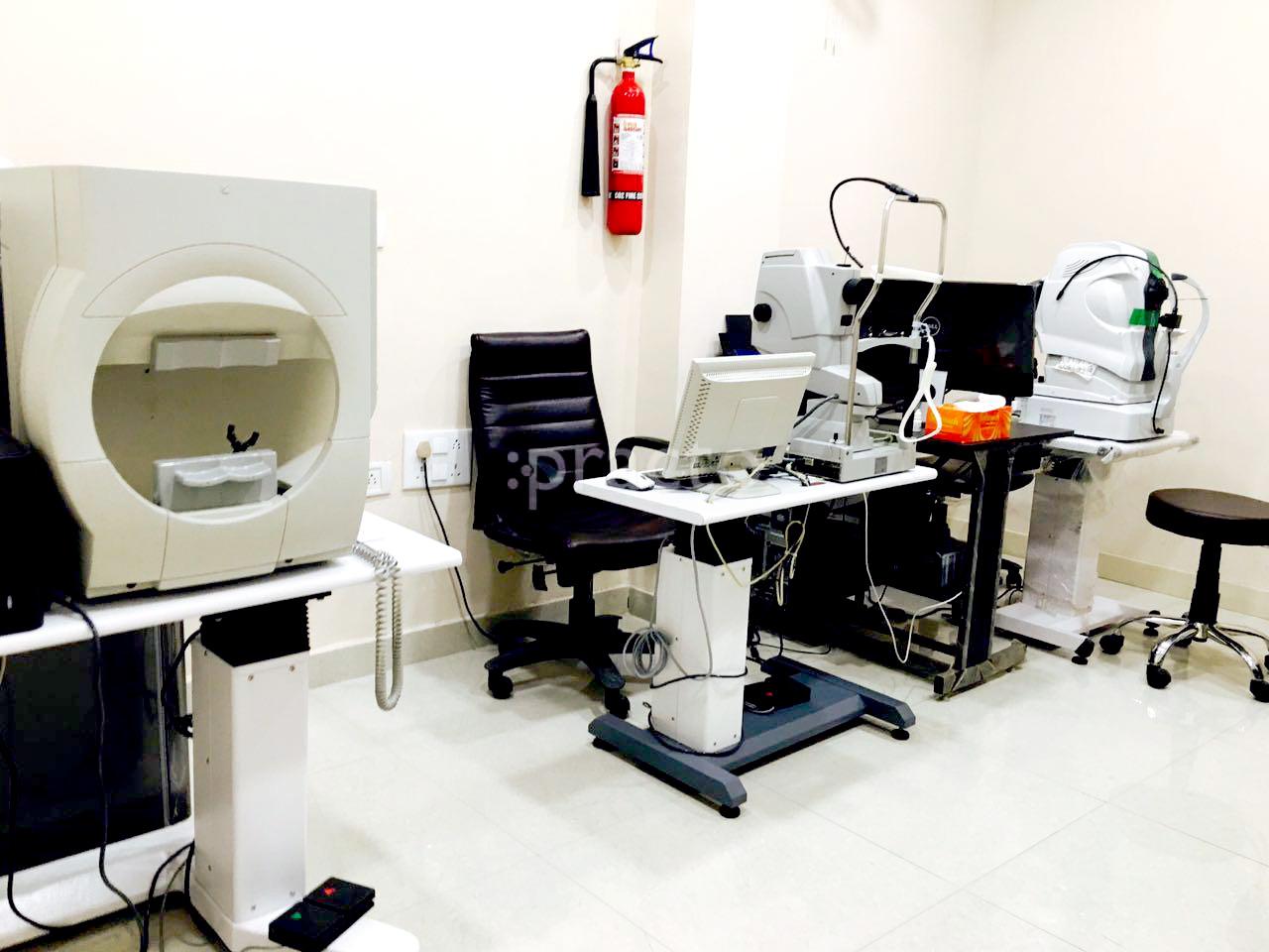 Services at Delhi Eye Care Patel Nagar East Delhi