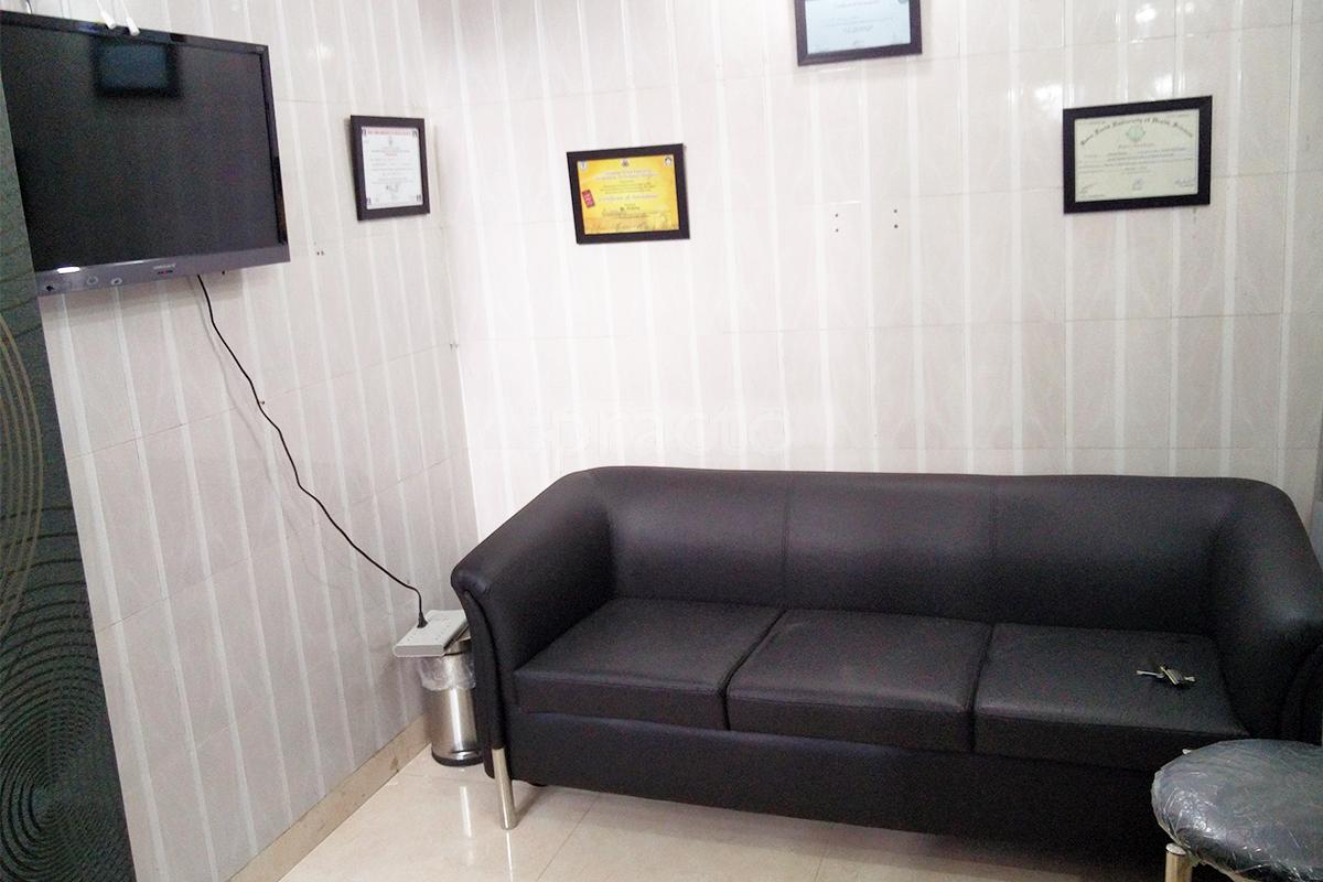 Waiting Area at Dent Horizon Dental Clinic Gurgaon Sector 57 Gurgaon