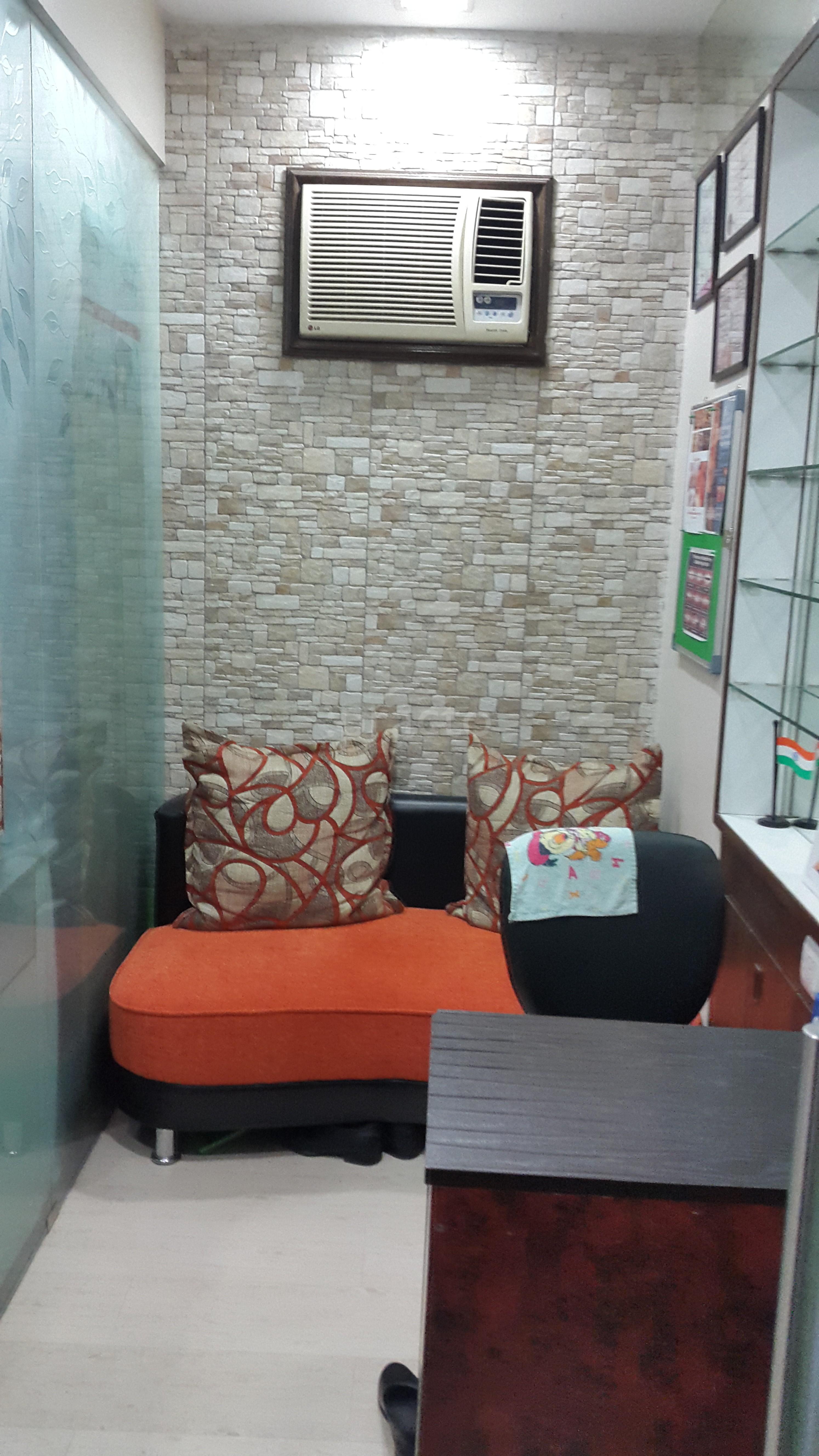 Waiting Area at Dental Arts Studio- Orthodontic and Cosmetic Dental Centre Mumbai Central Mumbai