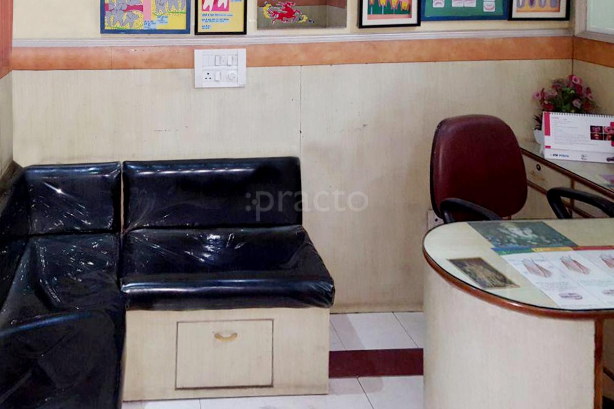 Waiting Area at Dental Avenue Nirman Vihar Delhi