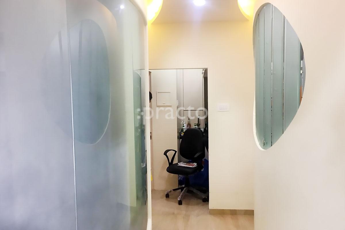 Entrance at Dental Design Studio Opera House Mumbai