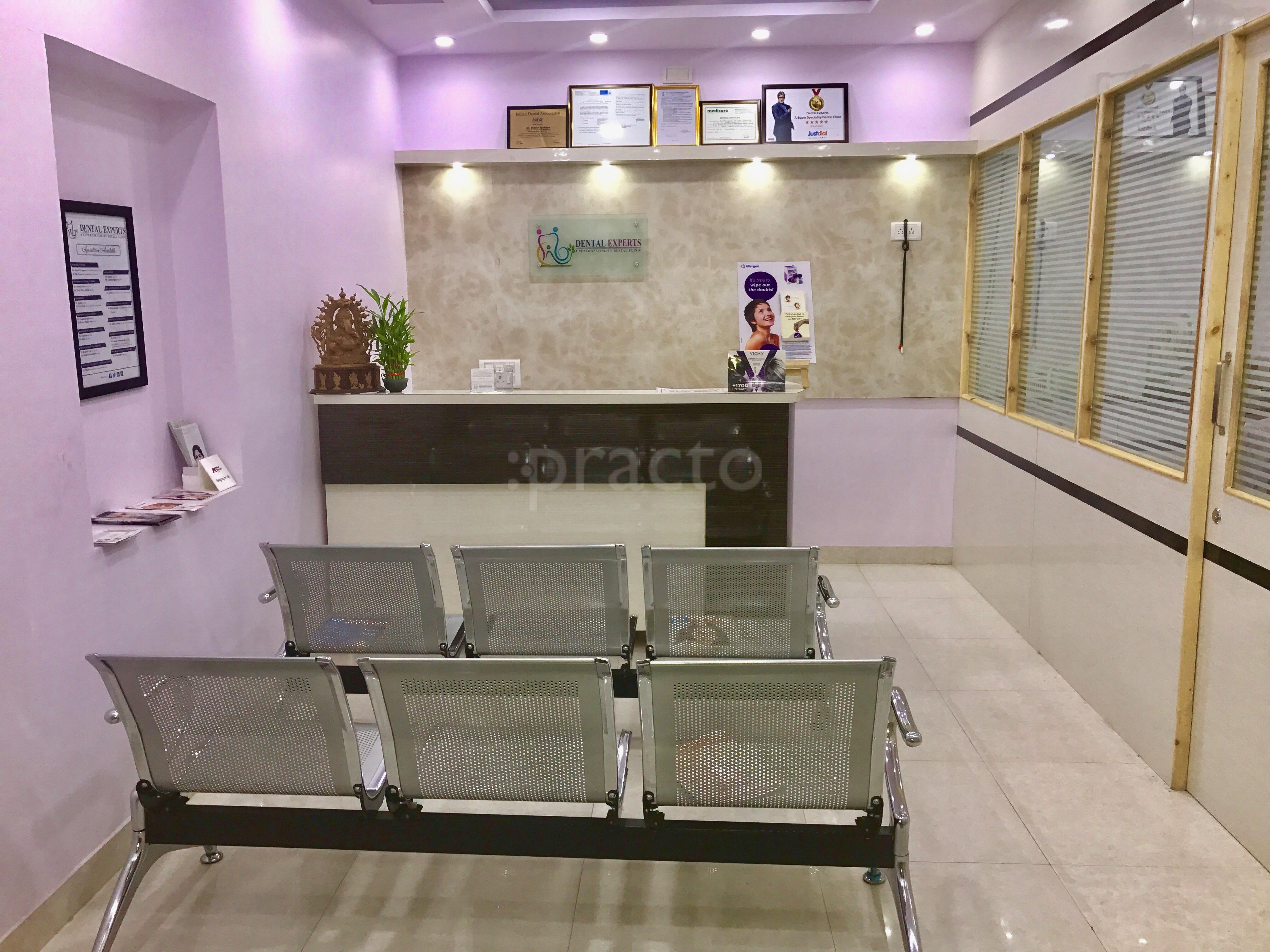 Entrance at Dental Experts A Super Speciality Dental Clinic Rajajinagar Bangalore