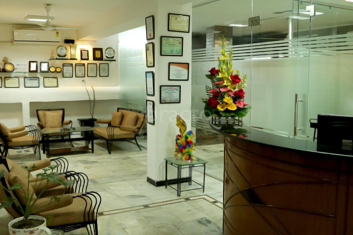 Waiting Area at Dental Healers Greater Kailash Part 1 Delhi