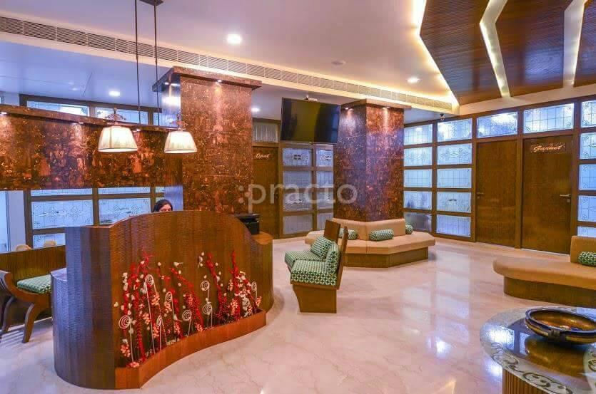 Reception at Dental Kraft Hingorani Dental Care Koregaon Park Pune