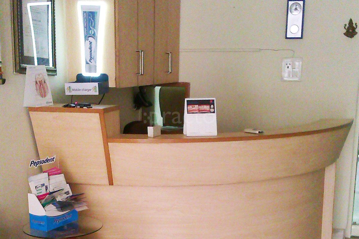 Reception at Dental Planet Gurgaon Sector 14 Gurgaon