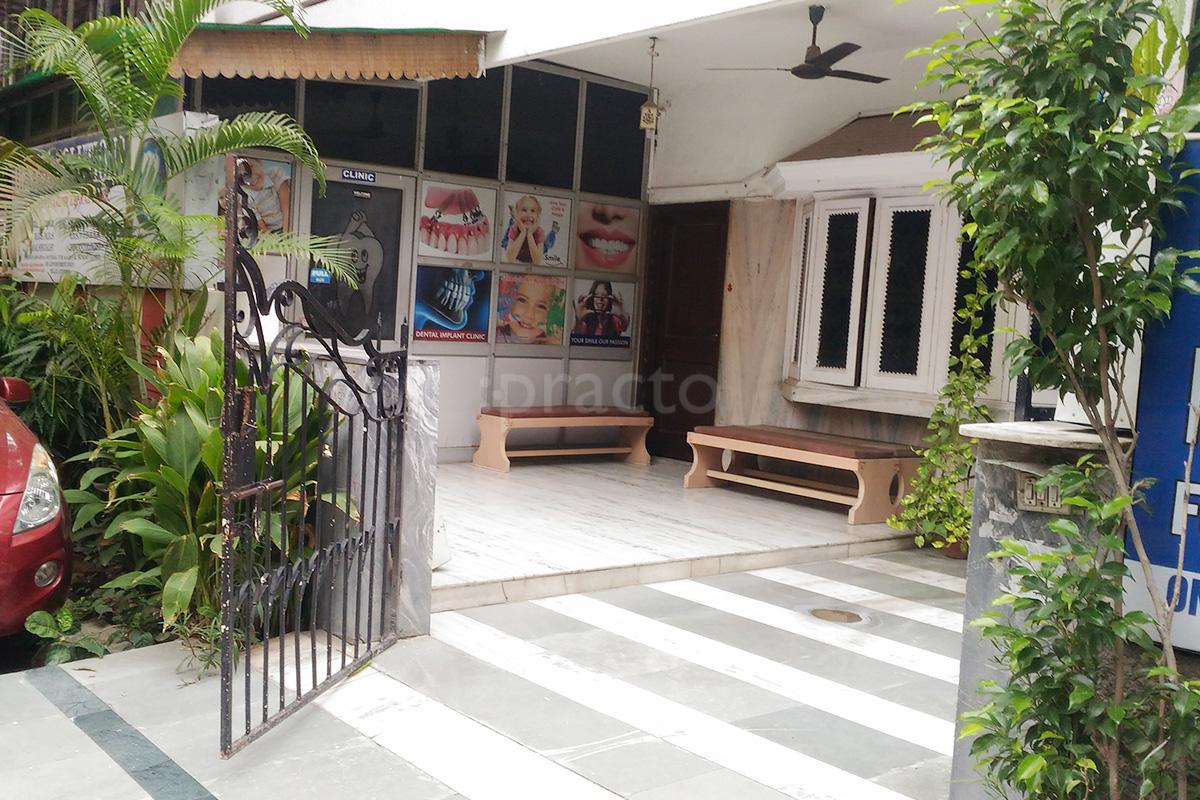Entrance at Dental Solutions Ashok Vihar Delhi