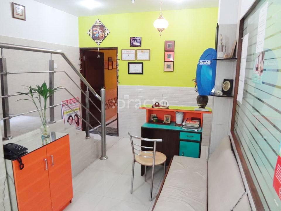 Reception at Dental Wellness Centre Sector 47 Noida