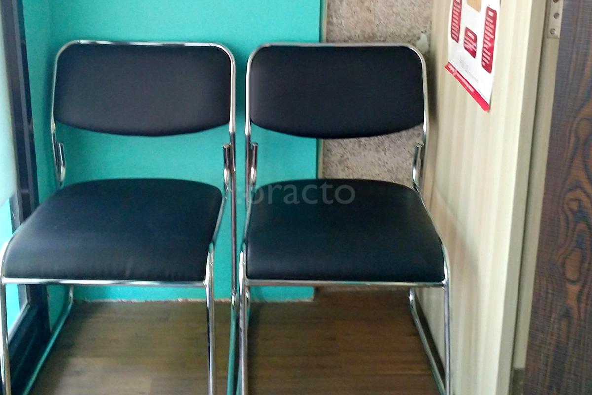 Waiting Area at Dental Wellness -The Multi-Speciality Clinic Andheri East Mumbai