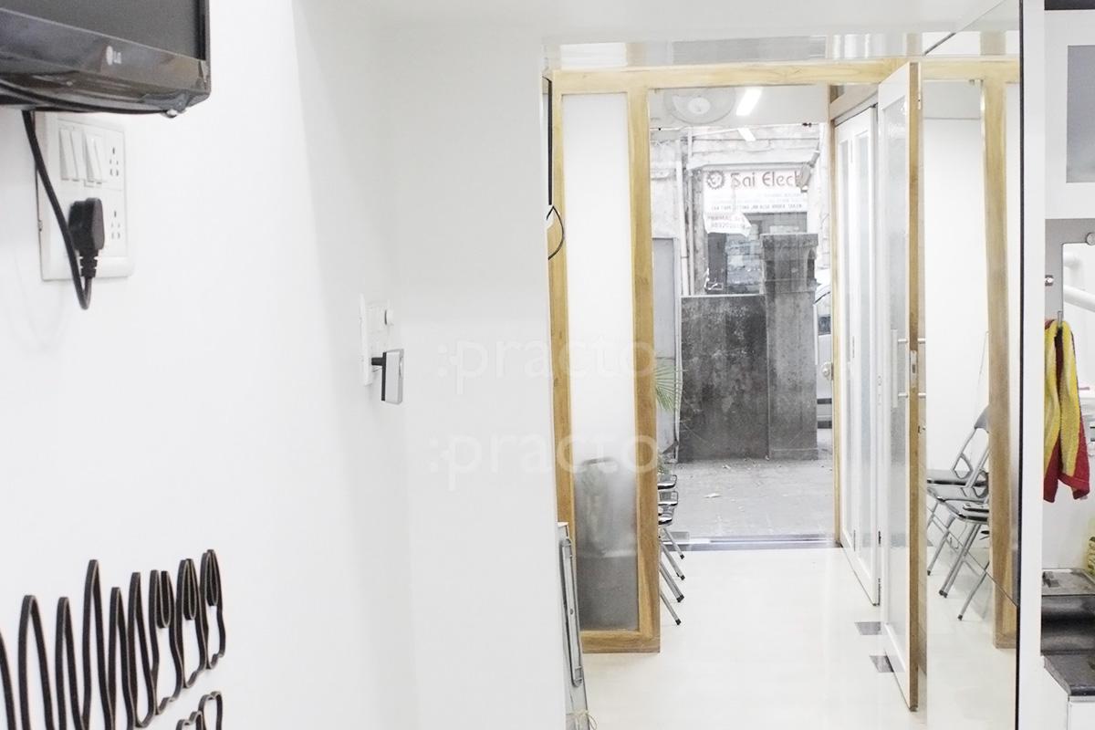 Entrance at Dentcure Dental Clinic Mulund West Mumbai