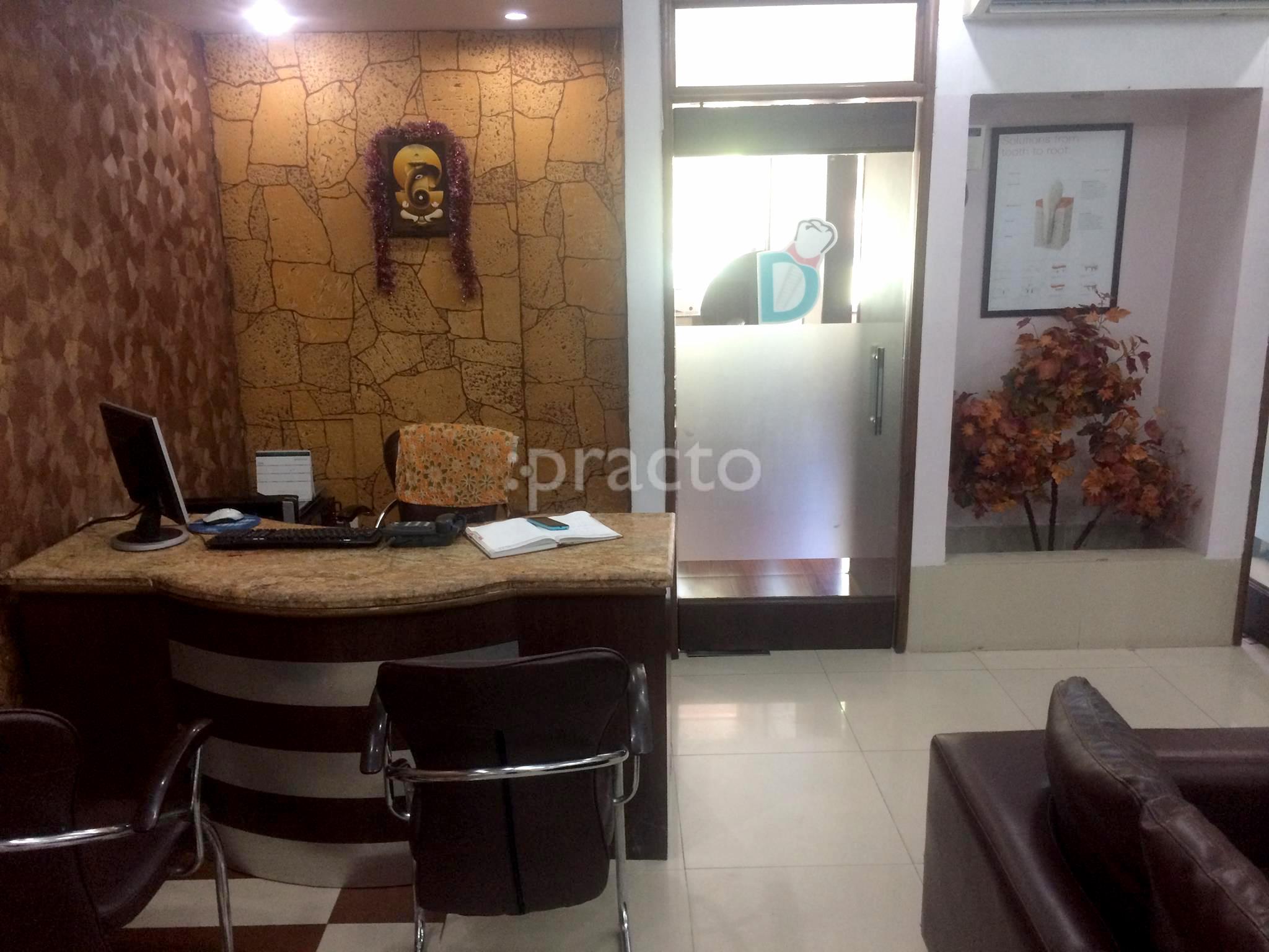 Reception at Dentition Adavanced Dental And Impant Centre Sector- 69 Mohali
