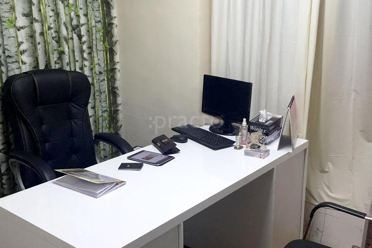 OPD/Ward at Dr. Vidushi Jain's Dermalinks Indirapuram Ghaziabad