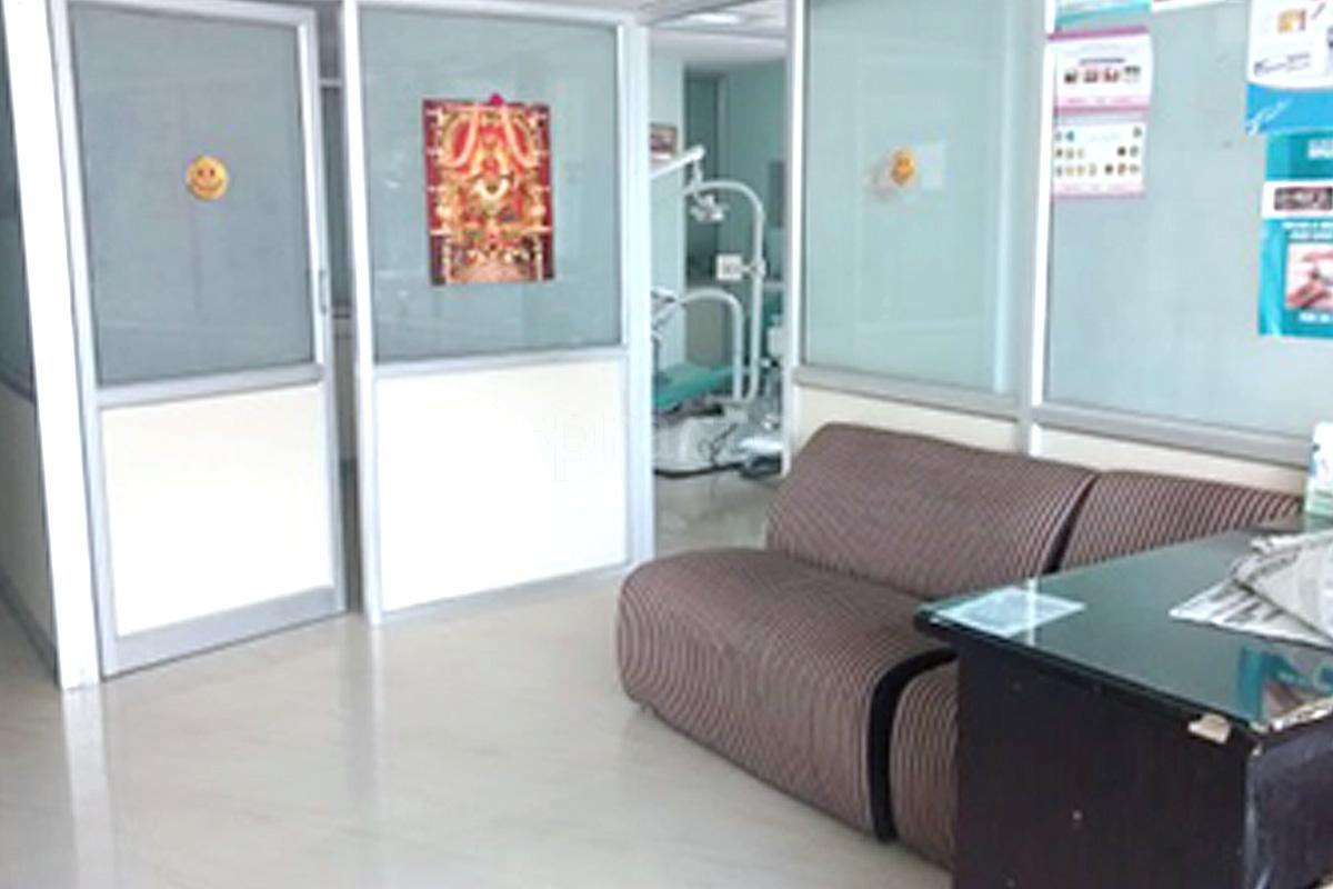 Reception at Deshmukh Dental Care Miyapur Hyderabad