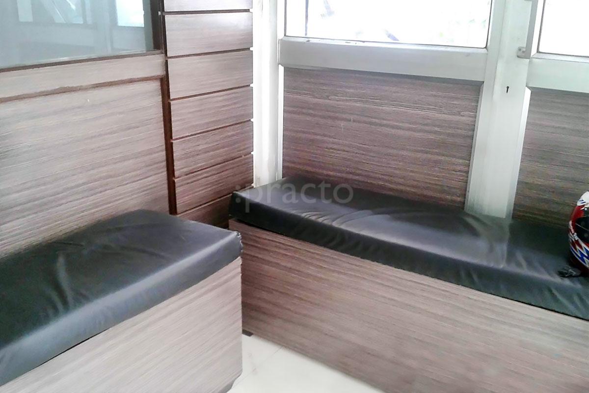Waiting Area at Dev Homoeopathic Clinic Shalimar Bagh Delhi