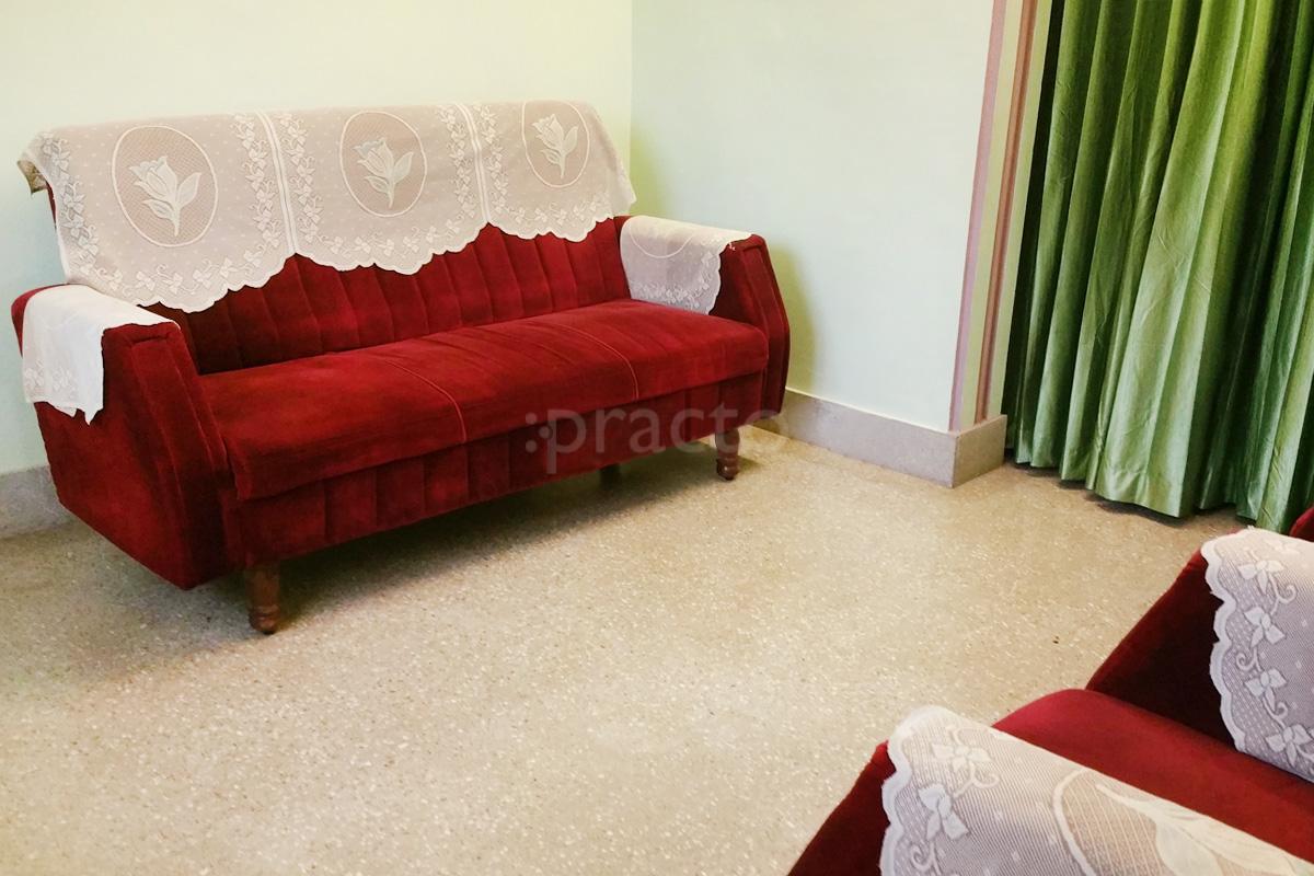 Waiting Area at Dhanvanth Homoeo Clinic Siddhapudur Coimbatore