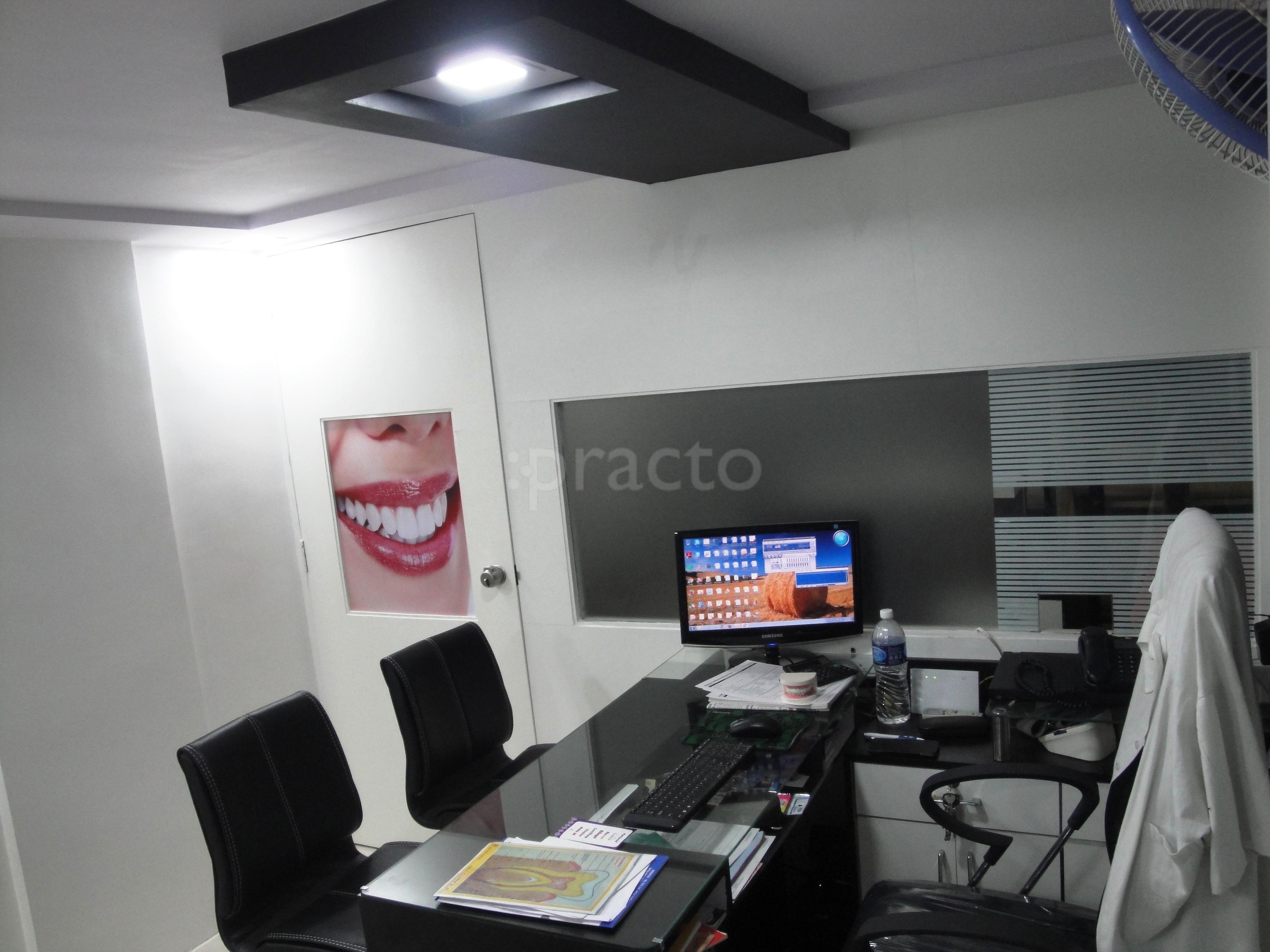 Dhapekar's Dental Care & Implant Center Akurdi Pune