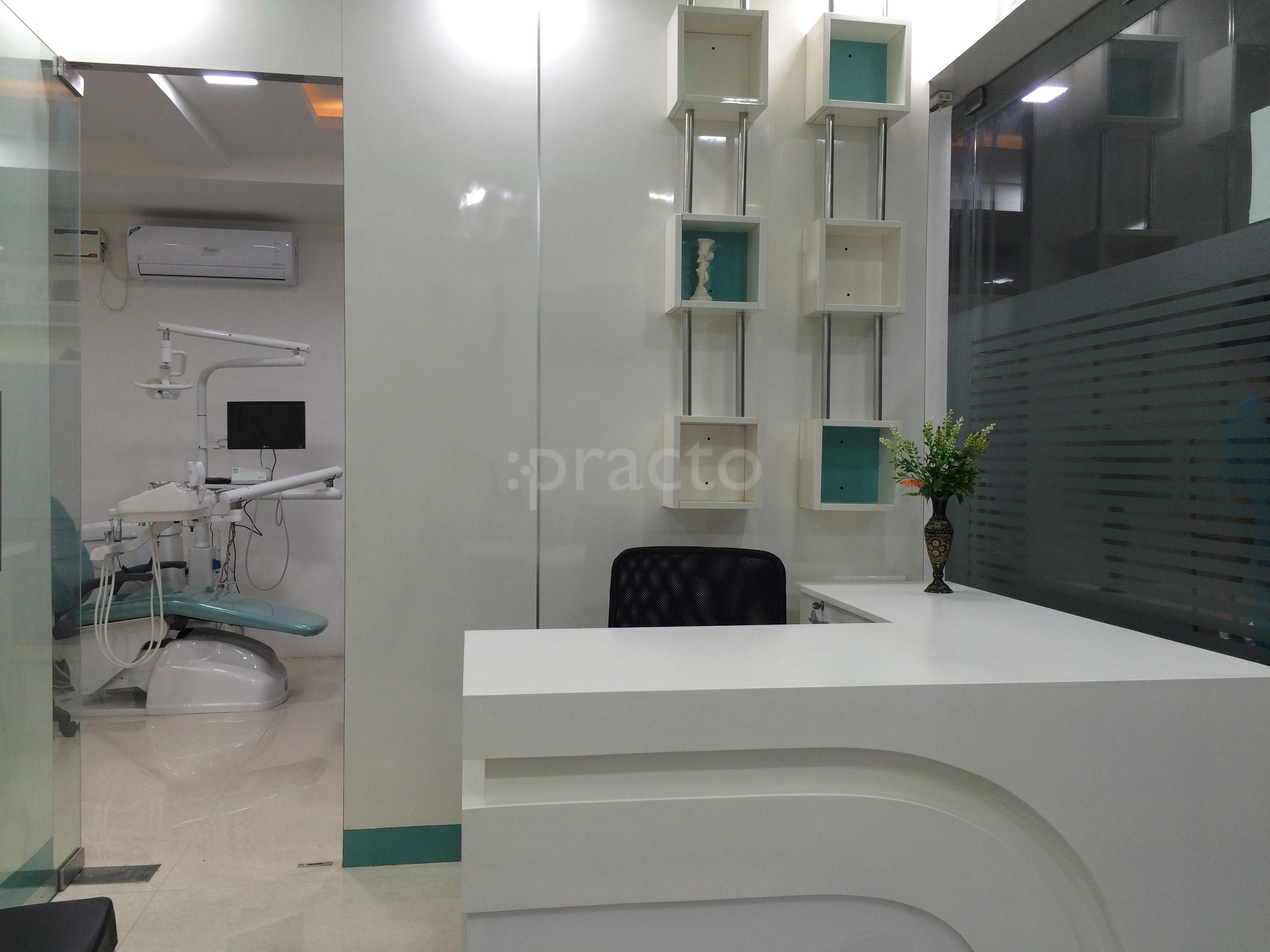 Reception at Dhruva Dental Care Kasavanahalli Bangalore